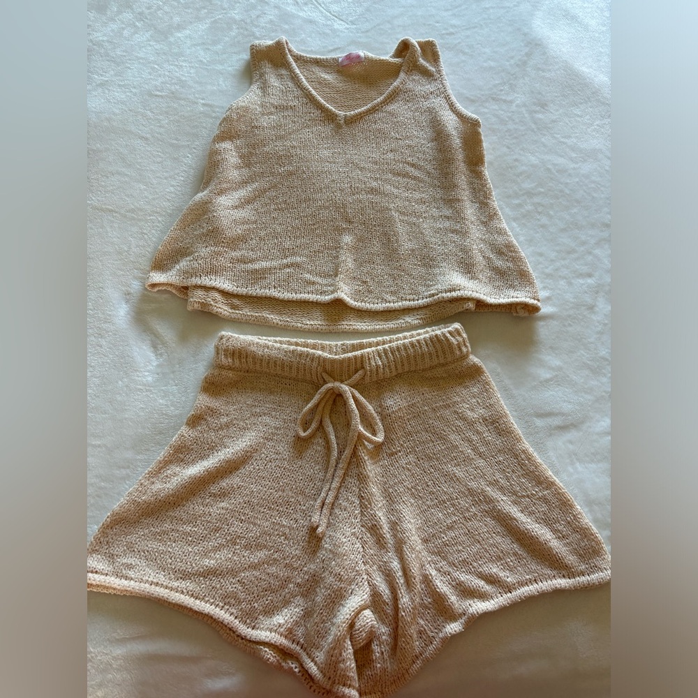 Pink Lily Beige Lounge Set